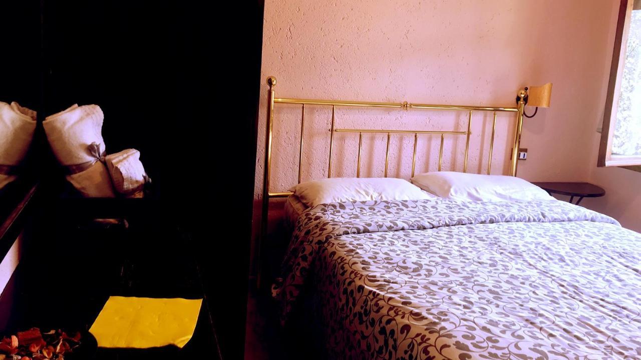مبيت وإفطار Costacciaro Pian D'Isola المظهر الخارجي الصورة